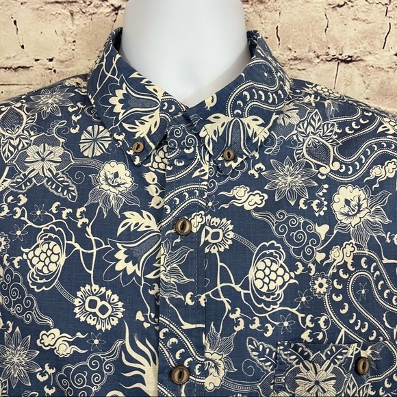 Steve’s Jeans Blue Floral Button Short Sleeve Shirt - Picture 2 of 12